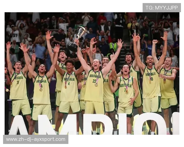 全球杯篮球比赛中球员的留念照片走红网络，篮球杯冠军